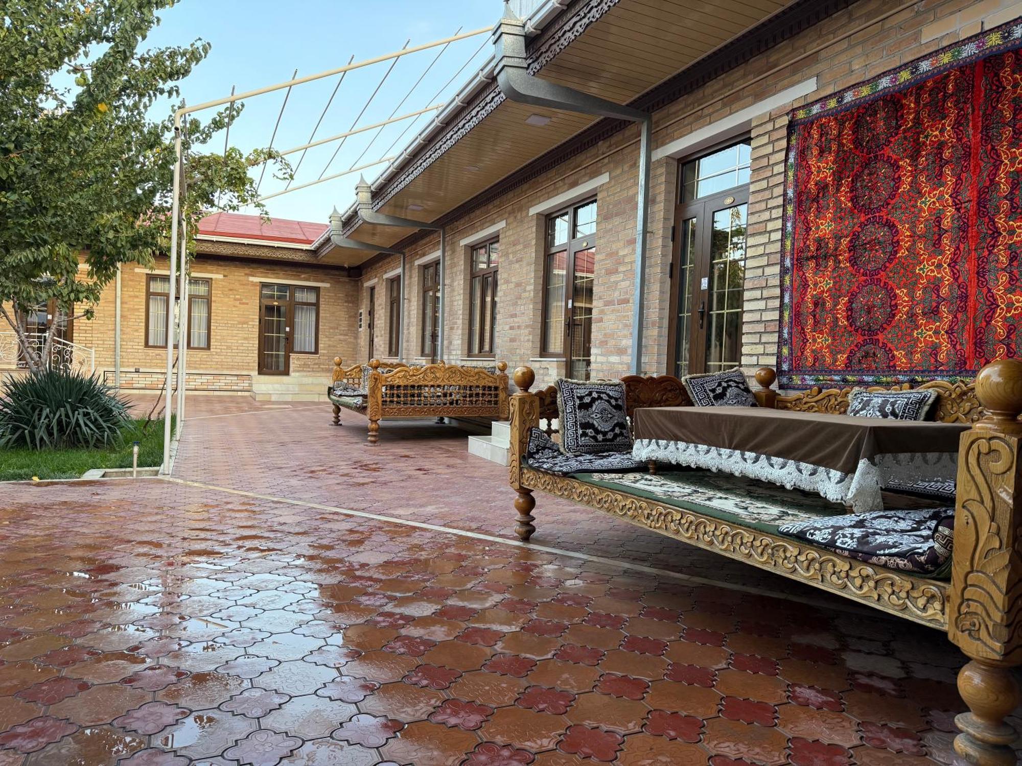 Salomat Guest House Самарканд Екстериор снимка